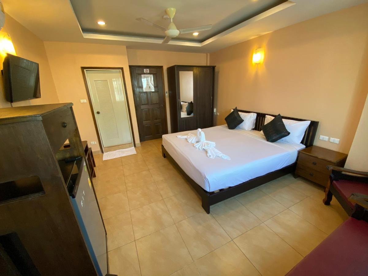 Star Guesthouse Patong Exterior foto