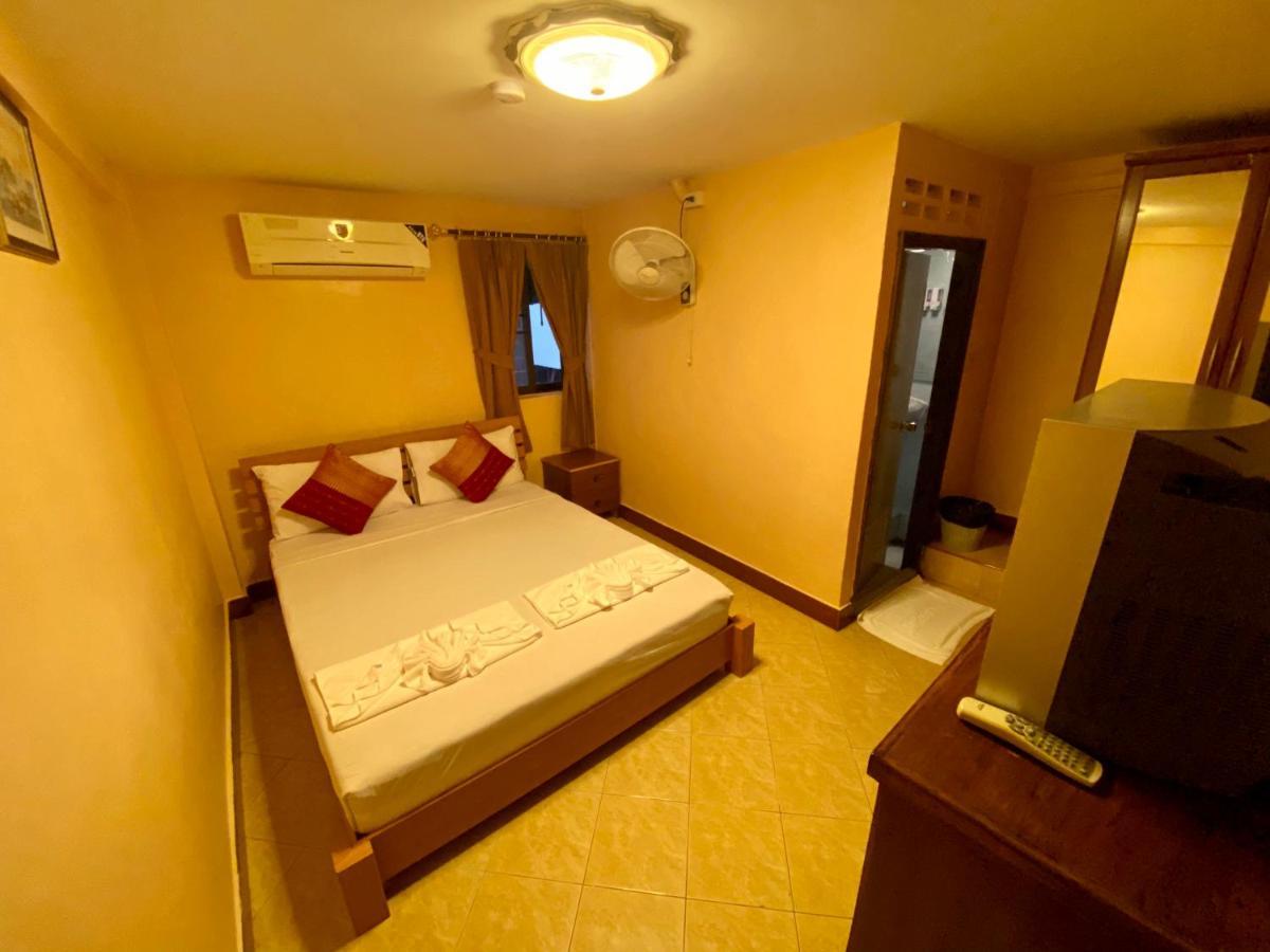 Star Guesthouse Patong Exterior foto