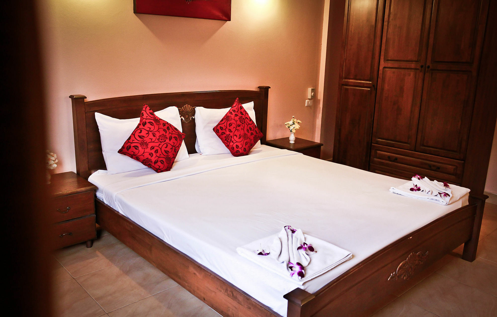 Star Guesthouse Patong Exterior foto